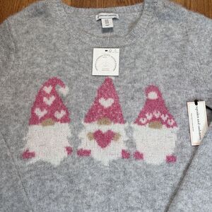 Cupcakes And Cashmere Sweater Women’s‎ Size 1X Gray Gnomes Hearts Soft NWT